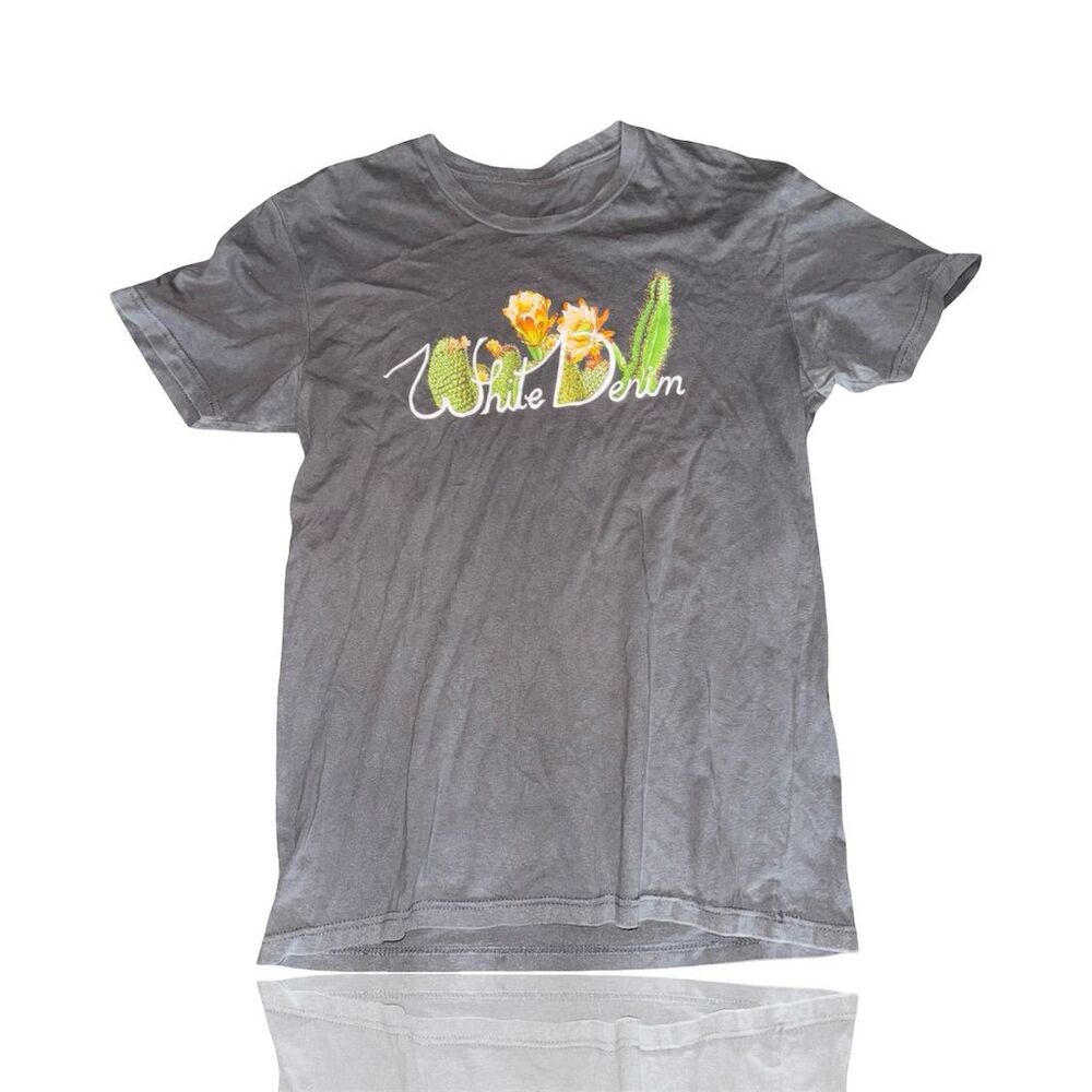 White Denim Band Graphic TeeSize Short Sleeve Desert Theme: GUC: Concert Shirt